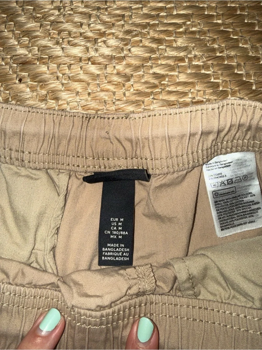 H&M Men's Drawstring Athletic Shorts in Taupe
